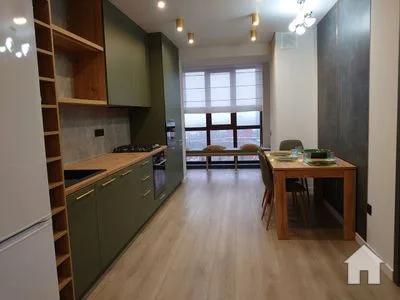 Apartament 2 camere, 77 m², Centru, str. str. Ion Nistor