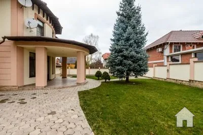 Casă 5 camere, 550 m², Telecentru, str. str. Ipate Soroceanu · Fotografia 3