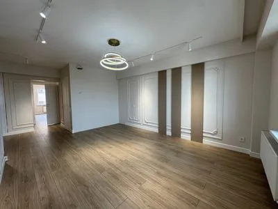 Apartament 2 camere, 67 m², Ciocana, str. Ginta Latină