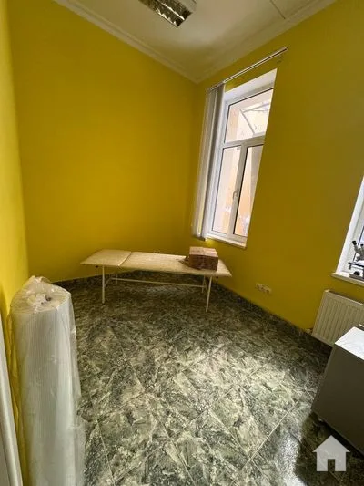 Spațiu comercial, 100 m², Centru, str. str. Tudor Vladimirescu · Fotografia 6