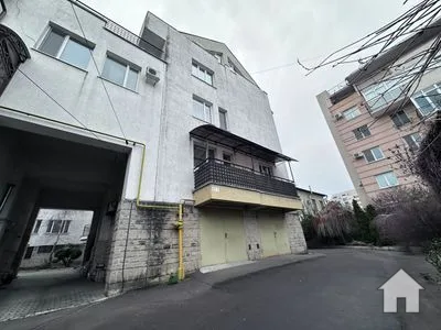 Apartament 2 camere, 110 m², Centru, str. str. Mihail Kogălniceanu