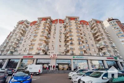 Apartament 2 camere, 68 m², Centru, str. str. Lev Tolstoi